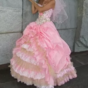 Продаётся  шикарное свадебное платье  размер 40-42
