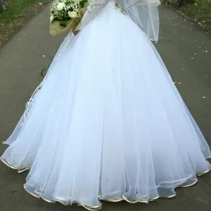 продам отличное свадебное платье
