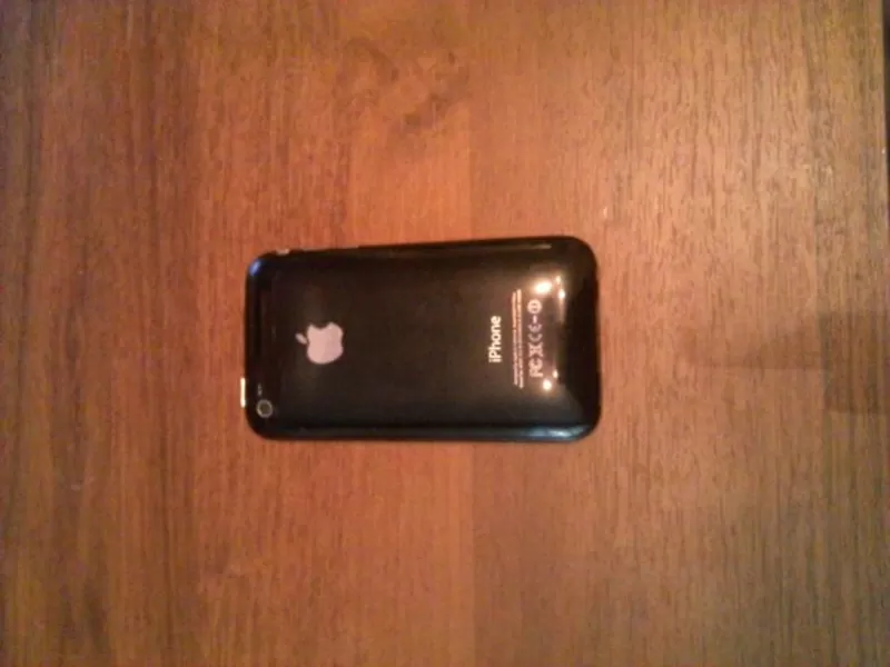 iPhone 3G S 2